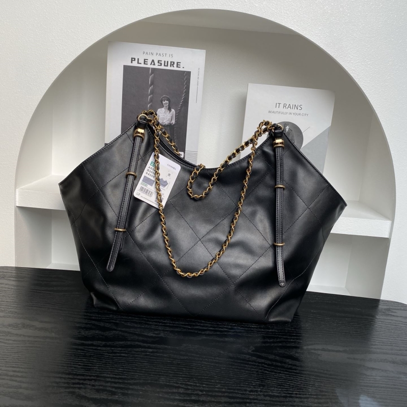 Ch**el shopping bags